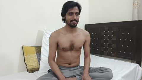 Snapshot of knightrider5566 chatting on 03/31/26, 05:35 Harry online show from 03/31/26, 05:35