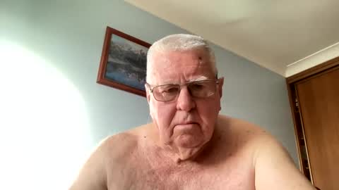 Aussiedude online show from 01/06/25, 08:28