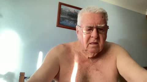 Aussiedude online show from 01/13/26, 08:58