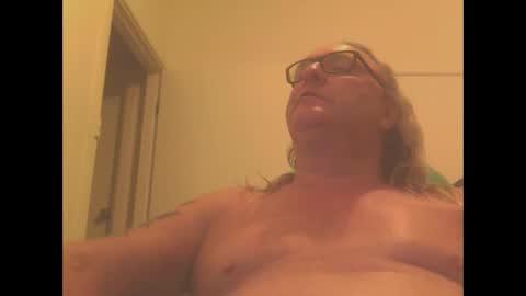 knobout online show from 01/01/25, 10:00