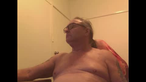 Snapshot of knobout chatting on 03/21/26, 11:08 knobout online show from 03/21/26, 11:08