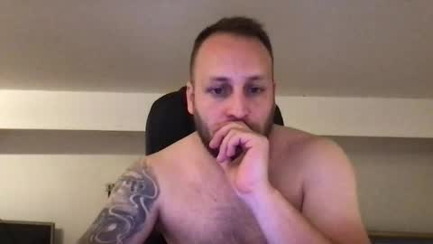 Snapshot of kobasic chatting on 10/05/25, 01:59 hugo online show from 10/05/25, 01:59
