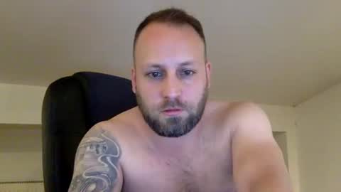 hugo online show from 12/14/25, 02:06