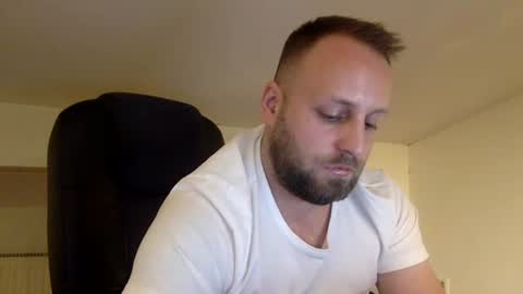 hugo online show from 01/08/26, 05:10