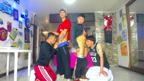 kobayaske online show from 09/30/25, 09:42