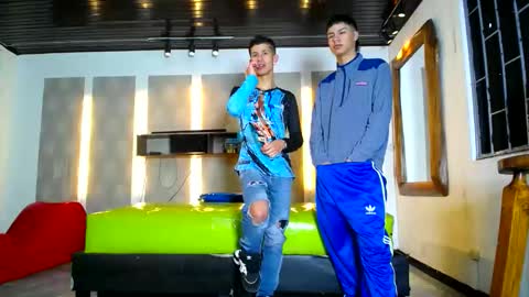 kobayaske online show from 04/18/26, 02:21