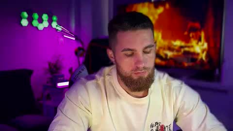 Sweet boy online show from 02/09/26, 11:03