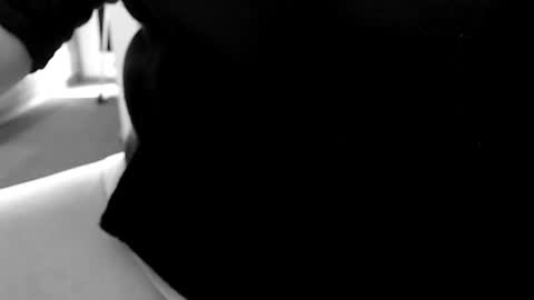 Snapshot of kock666 chatting on 10/23/25, 02:27 kock666 online show from 10/23/25, 02:27