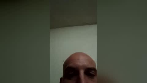 Snapshot of kofh99 chatting on 06/27/26, 06:35 kofh99 online show from 06/27/26, 06:35