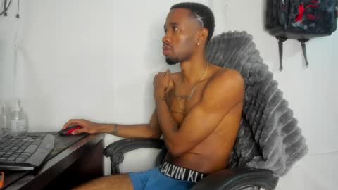 Snapshot of kofi_exotic_ chatting on 05/09/26, 03:01 kofi online show from 05/09/26, 03:01