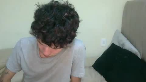 Snapshot of koiseraphin chatting on 02/19/26, 04:19 Jacob and Victoria online show from 02/19/26, 04:19