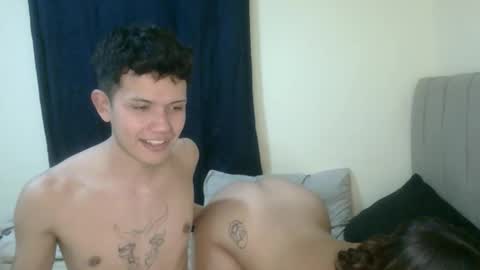 Snapshot of koiseraphin chatting on 04/28/26, 04:17 Jacob and Victoria online show from 04/28/26, 04:17