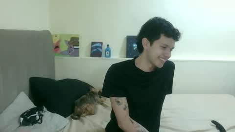 Snapshot of koiseraphin chatting on 05/30/26, 03:14 Jacob and Victoria online show from 05/30/26, 03:14