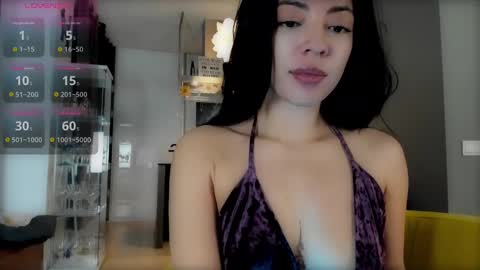 Lisa      online show from 01/28/25, 04:41