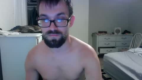 Snapshot of kol704 chatting on 07/16/26, 01:55 Kolia online show from 07/16/26, 01:55
