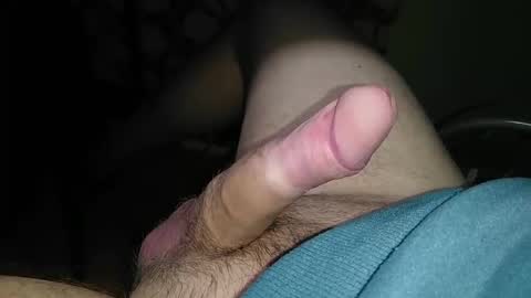 Snapshot of kolder650264 chatting on 12/19/25, 02:35 kolder650264 online show from 12/19/25, 02:35