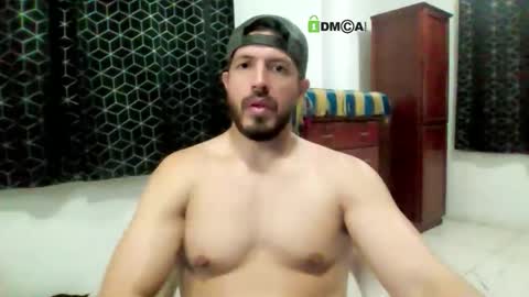 Snapshot of kolombianox chatting on 04/12/26, 01:43 kolombianox online show from 04/12/26, 01:43