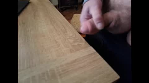 RENT ME i am your Slave online show from 11/20/25, 07:19