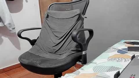 Snapshot of konan_89 chatting on 03/27/26, 12:05 konan_89 online show from 03/27/26, 12:05