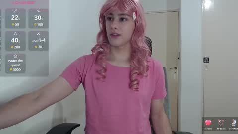  Riley  online show from 03/04/25, 07:32