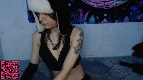 konekokawai online show from 02/18/25, 08:03