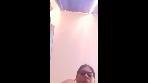 Snapshot of konnyydesire chatting on 03/11/26, 06:36 Konny and Laila online show from 03/11/26, 06:36