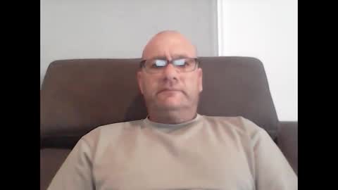 konsty17 online show from 12/17/25, 11:22