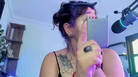 Kora Red online show from 01/15/26, 01:48