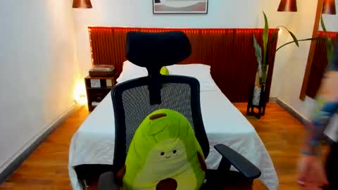 Snapshot of kora_shadow chatting on 03/04/26, 09:21 Kora Shadow online show from 03/04/26, 09:21