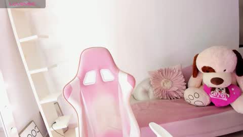 Koral Cuz online show from 11/23/25, 03:12