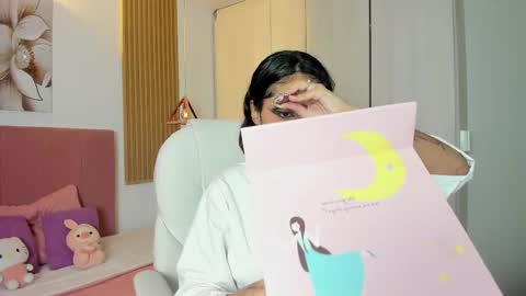 Kora  online show from 10/17/25, 01:57