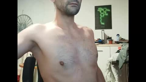 Snapshot of korbach3r287 chatting on 10/19/25, 04:24 korbach3r287 online show from 10/19/25, 04:24