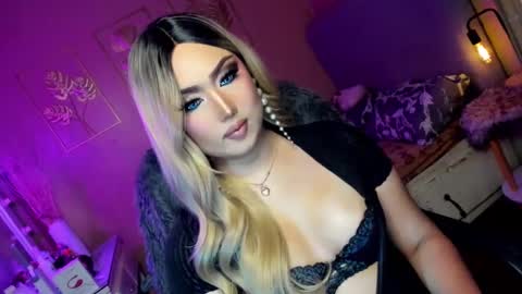 MISS ALICIA online show from 12/27/24, 04:47