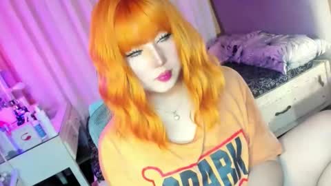 MISS ALICIA online show from 12/23/25, 08:34