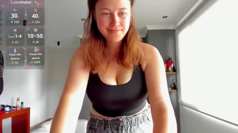 Twiix online show from 11/03/25, 05:03