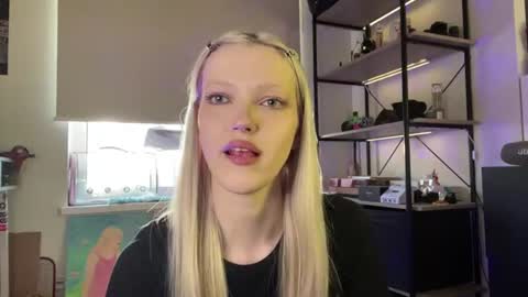 Snapshot of kortneyhiedeman chatting on 07/06/26, 06:32 Ariela online show from 07/06/26, 06:32