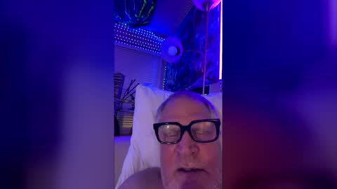 Snapshot of korysmith568 chatting on 04/25/26, 08:28 korysmith568 online show from 04/25/26, 08:28