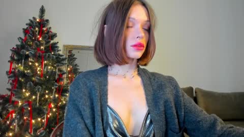 kossie_ online show from 12/14/24, 12:01