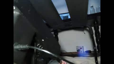 Snapshot of kotek400 chatting on 01/28/25, 07:00 kotek400 online show from 01/28/25, 07:00