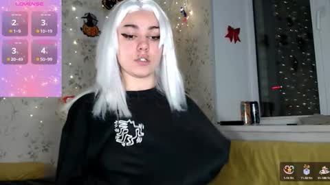 Snapshot of kotik_meov chatting on 11/28/25, 03:25 kotik_meov online show from 11/28/25, 03:25