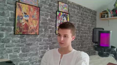 Snapshot of kotkasarvoo chatting on 03/15/26, 10:54 Danny online show from 03/15/26, 10:54