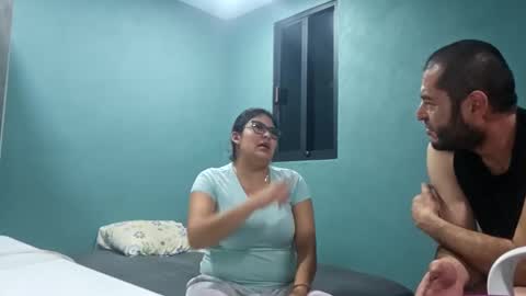 Snapshot of koto420 chatting on 12/11/24, 05:32 Koto Bombon online show from 12/11/24, 05:32