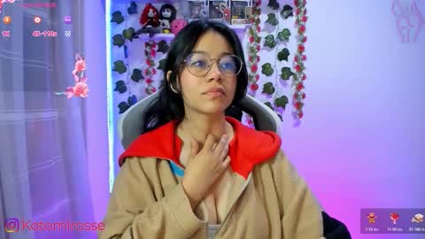 Snapshot of kotomi_rosse chatting on 03/27/26, 05:46 Kotomi online show from 03/27/26, 05:46