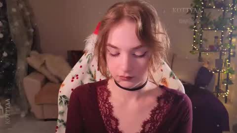 Snapshot of kottyaa_ch chatting on 01/06/26, 06:33 Kottyaa cb FOLLOWING online show from 01/06/26, 06:33