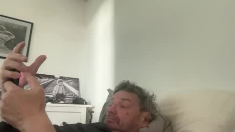 Snapshot of kovapoika chatting on 10/21/25, 11:33 kovapoika online show from 10/21/25, 11:33