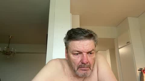 Snapshot of kovapoika chatting on 10/24/25, 10:55 kovapoika online show from 10/24/25, 10:55