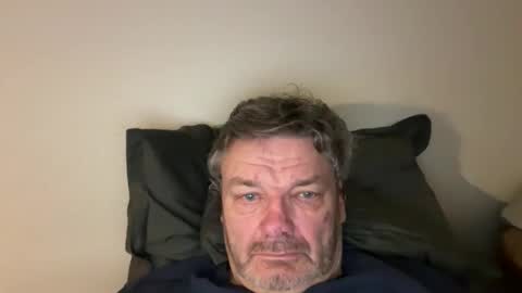 Snapshot of kovapoika chatting on 10/30/25, 02:18 kovapoika online show from 10/30/25, 02:18