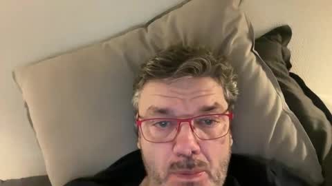 Snapshot of kovapoika chatting on 11/17/25, 07:19 kovapoika online show from 11/17/25, 07:19