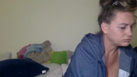 Snapshot of koyoteej chatting on 03/03/25, 02:37 koyoteej online show from 03/03/25, 02:37