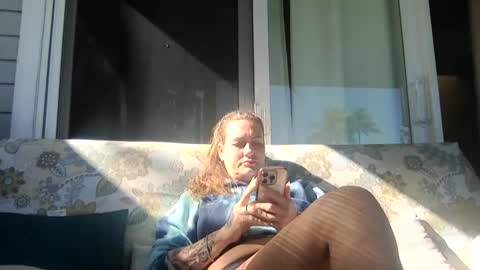 Snapshot of koyoteej chatting on 03/12/25, 02:34 koyoteej online show from 03/12/25, 02:34